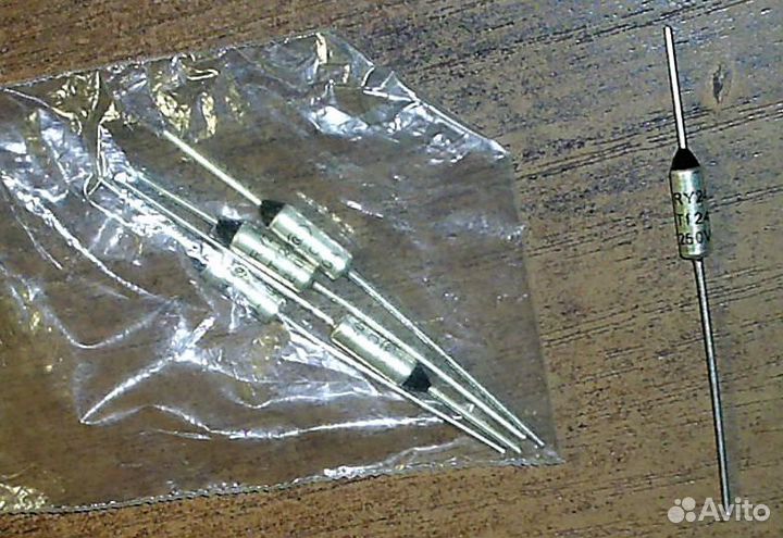 Термопредохранитель - 240 градусов, 10 Ампер