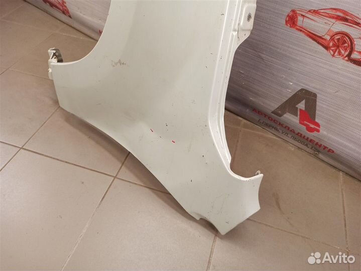 Крыло переднее левое Suzuki Grand Vitara