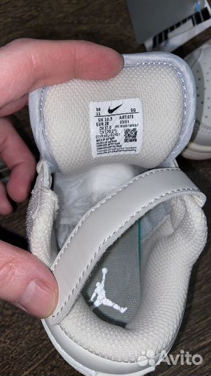 Кроссовки новые 28