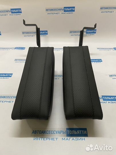 Шевроле-Нива подлокотник барного типа