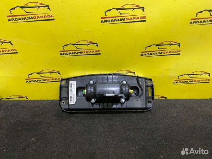 Подушка безопасности Mercedes 204 W204 M271.952