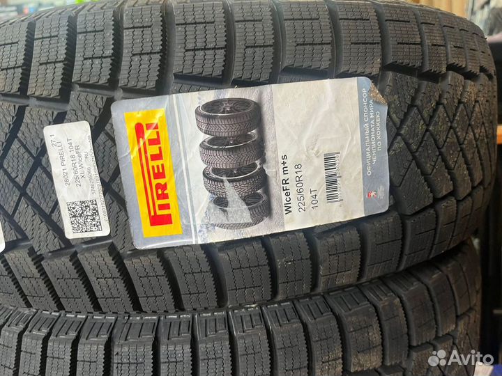 Pirelli Winter Ice Zero 225/60 R18 104T