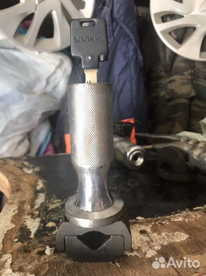 Противоугонка механическая на руль