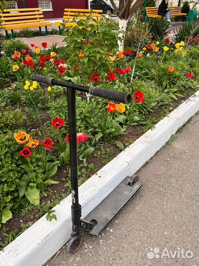 Трюковой самокат