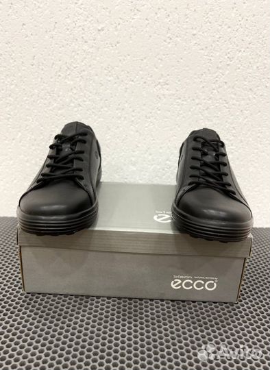 Кроссовки Ecco модные