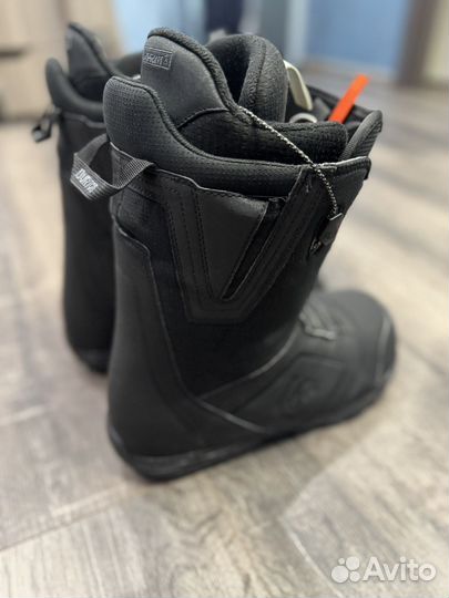 Сноубордические ботинки Burton moto