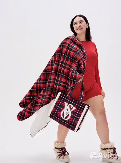 Плед одеяло Victoria Secret Cozy Plush Blanket