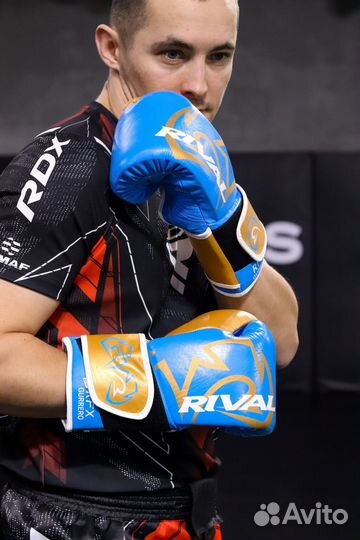 Боксерские перчатки Rival RFX Blue Gold