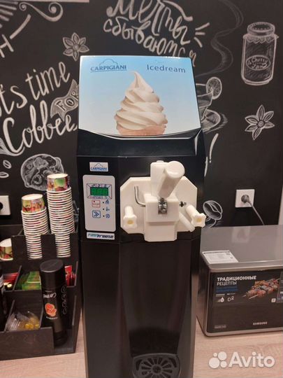 Фризер для мягкого мороженого carpigiani soft&GO