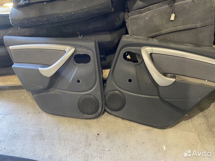 Карты дверей Renault Duster