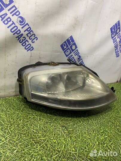 Фара передняя правая Citroen C3 хэтчбек 1.4 KFU