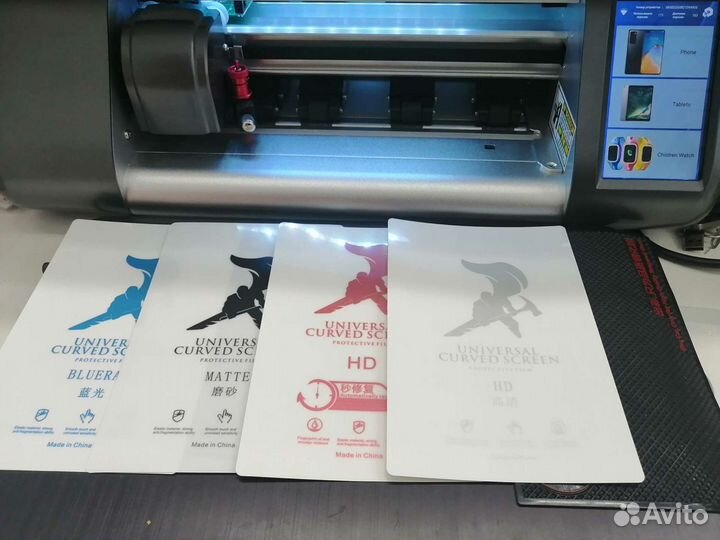 Гидрогелевая пленка на телефон Клейка бесплатно