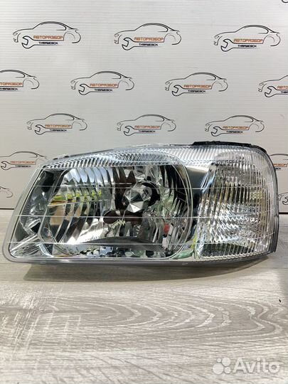 Левая фара Hyundai Accent (новая)