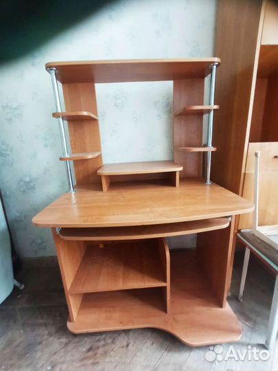 Компьютерный стол бу