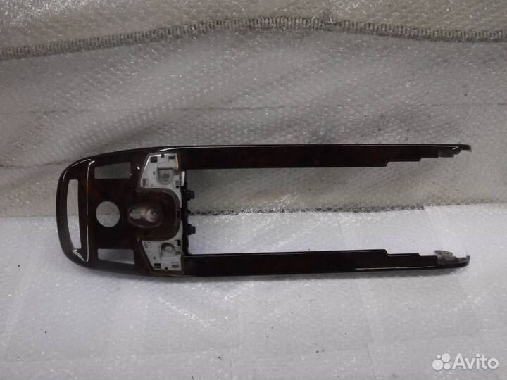 Накладка консоли