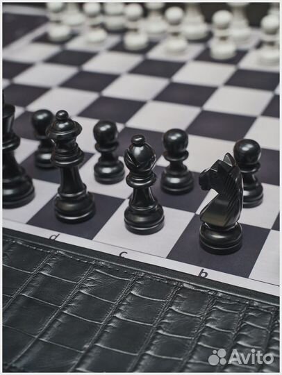 VIP-подарок шахматы Square Off Croco Limited Editi