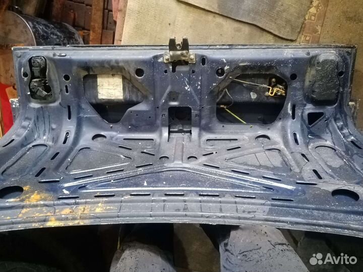 Крышка багажника