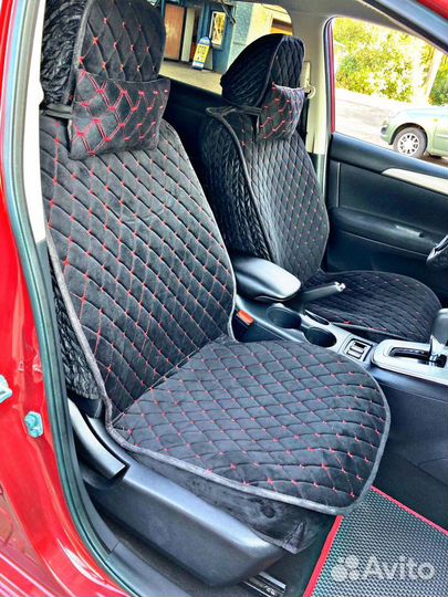 Чехлы универсальные на автомобиль
