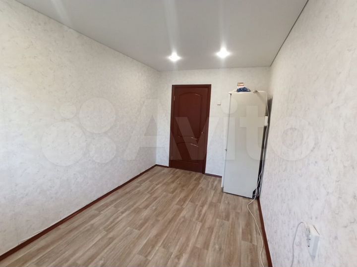 3-к. квартира, 56 м², 3/9 эт.