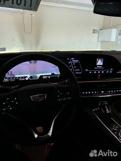 Cadillac Escalade 3.0 AT, 2023, 2 500 км