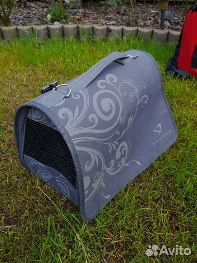 Сумки переноски и рюкзак для домашних животных