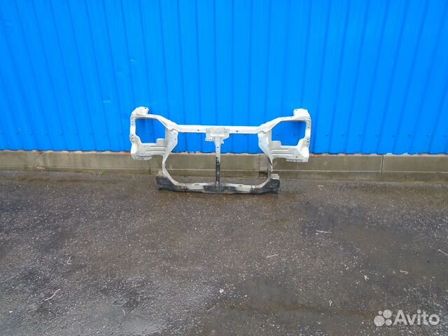 Nissan 62500-8H300 Телевизор в сборе