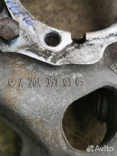 Кулак поворотный задний левый Mercedes-Benz