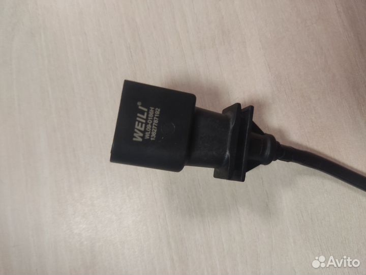 Датчик положения коленвала 13627787192 BMW