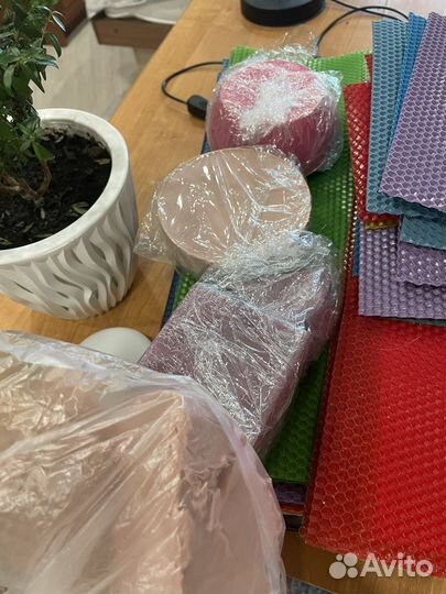 Воск и вощина цветные доя свечей