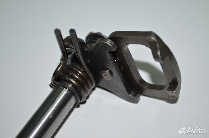 Вал кпп Suzuki SV650S