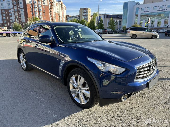 Infiniti QX70 3.7 AT, 2013, 217 000 км