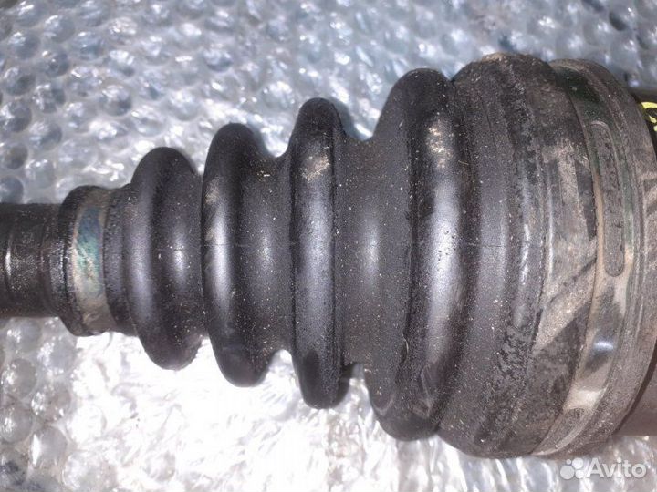 Привод передний правый Toyota Wish ZGE21 2ZR-FAE