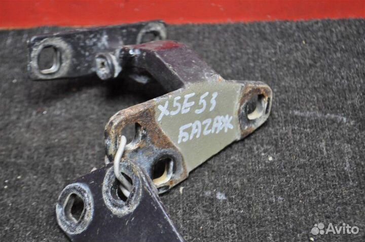 Петли пятой двери Bmw X5 E53