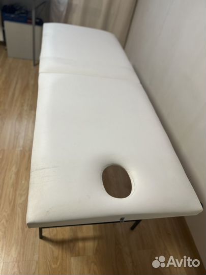 Массажный стол