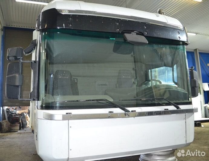 Кабина renault trucks Magnum Dxi (01.05-12.13)