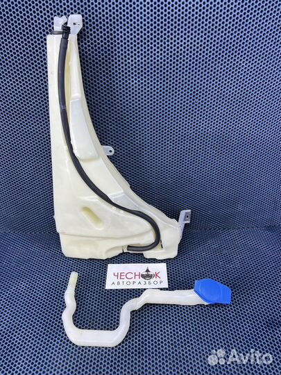 Бачок омывателя лобового Touareg Cayenne до 2010г