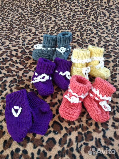 Носки, пинетки, варежки детские