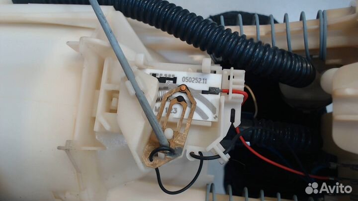 Насос топливный электрический Renault Megane, 2002