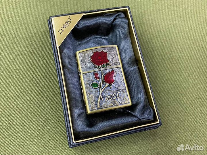 Зажигалка бензиновая Zorro Rose