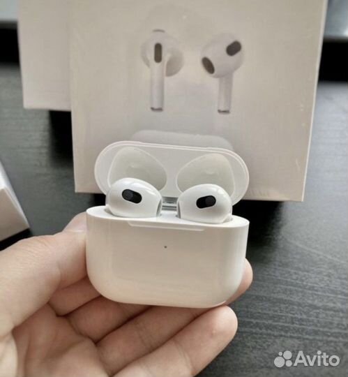 Новинка AirPods 3 (3-го поколения)