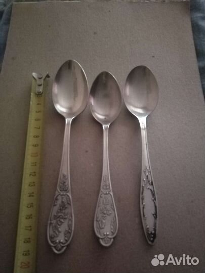 Столовые ложки,нож.ссср