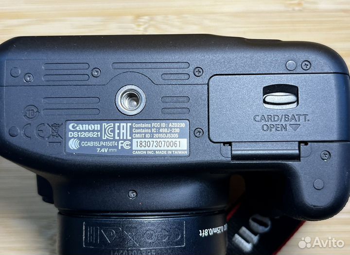 Canon 1300d kit как новый WI-FI