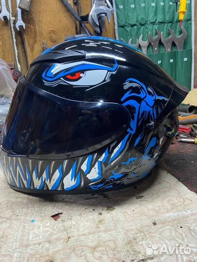 Шлем интеграл, М