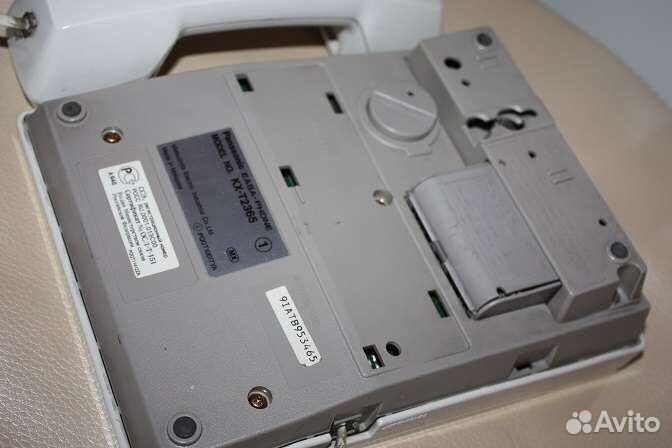 Стационарный телефон