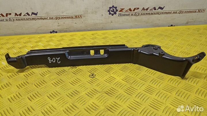 Торцевая заглушка бампера (металлического) Man Tga