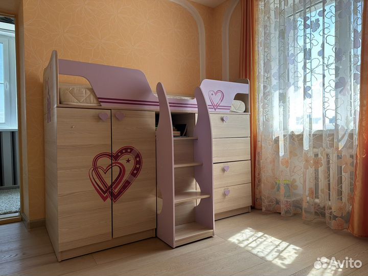 Детская мебель, кровать-чердак, шкаф, комод