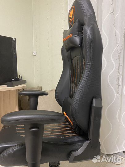 Кресло игровое Cougar Explore Black черное