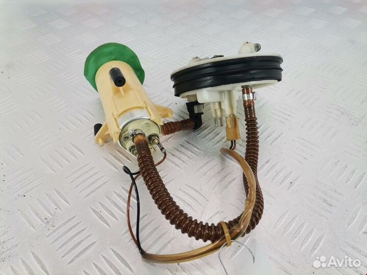 Насос топливный для Audi A4 B5 8D0906089