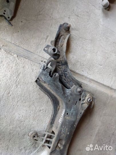 Подрамник Renault Megane 2