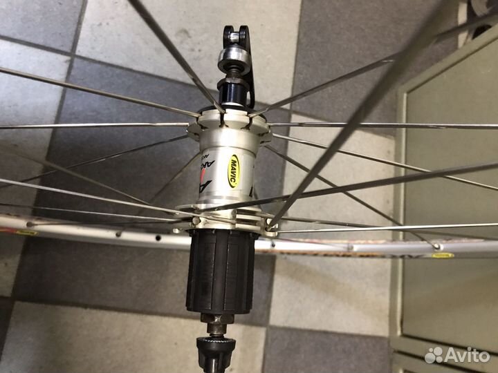 Колесо заднее Mavic 28''